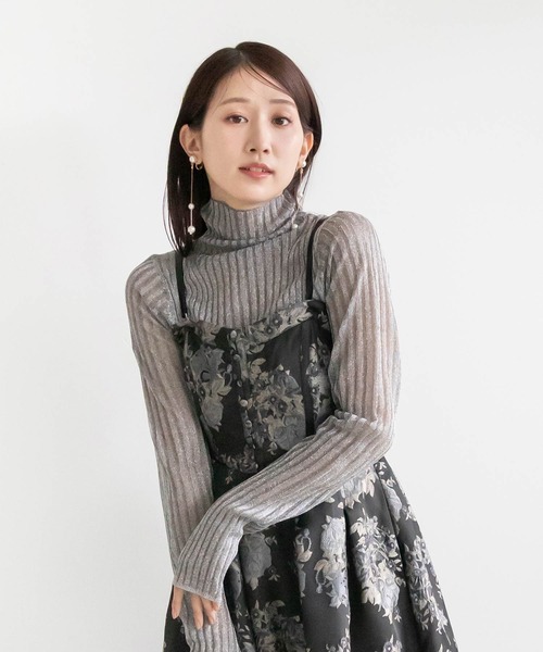 RANDA(ランダ)の「ラメシアーリブニットトップス(ニット/セーター・レディース・ピンク/グレー/ブラウン/ホワイト・FREE)」の3枚目の写真