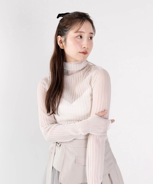 RANDA(ランダ)の「ラメシアーリブニットトップス(ニット/セーター・レディース・ピンク/グレー/ブラウン/ホワイト・FREE)」の2枚目の写真