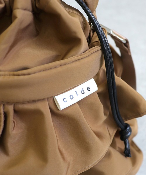 COLDE (コルデ)の「ナイロンフリル2way巾着ショルダーバッグ(ショルダーバッグ・レディース・サックスブルー/アイボリー/モカ/ブラック・FREE)」の14枚目の写真