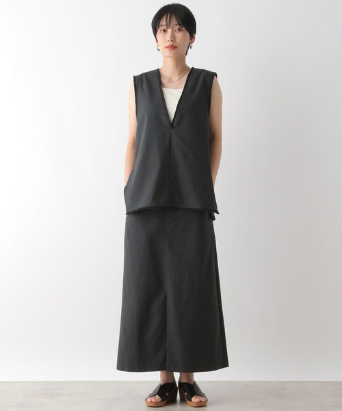 LEPSIM(レプシィム)の「リネン混フリンジベスト 124034(ベスト・レディース・アイボリー/チャコールグレー/カーキブラウン・FREE)」の13枚目の写真