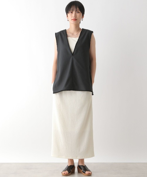 LEPSIM(レプシィム)の「リネン混フリンジベスト 124034(ベスト・レディース・アイボリー/チャコールグレー/カーキブラウン・FREE)」の15枚目の写真