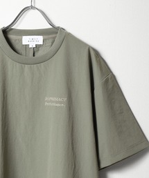 TIMELY WARNING | 【TIMELY WARNING】ナイロンテック ワンポイント 刺繍 Tシャツ(Tシャツ/カットソー)