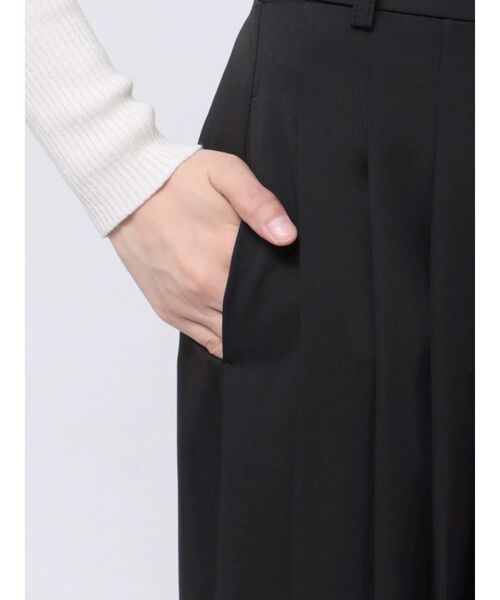 マーキュリーデュオ　ハイウェストプリーツパンツ　新品タグ付き　S セール】ハイウエストプリーツワイドパンツ（その他パンツ