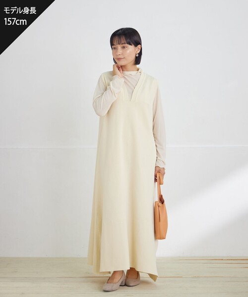 Tiaclasse（ティアクラッセ）の「【選べる4type】ハイネックカットソートップス（Tシャツ/カットソー・レディース・オフホワイト/ベージュ/ブラック/ホワイト・XL/XXL）」の8枚目の写真