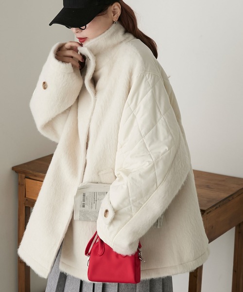 BONLECILL（ボンルシール）の「2wayシャギー×キルト切替スタンドネックコート（ステンカラーコート・レディース・アイボリー/カーキ/チャコールグレー/モカ/ブラック・FREE）」の2枚目の写真