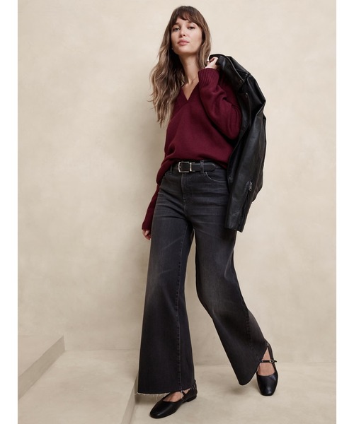 BANANA REPUBLIC FACTORY STORE（バナナリパブリック ファクトリーストア）の「BANANA REPUBLIC FACTORY STORE　　パーフェクトソフト Vネックセーター（ニット/セーター・レディース・キャメル/ブラック/ワイン/ナチュラル・S/M/XS/L）」の6枚目の写真