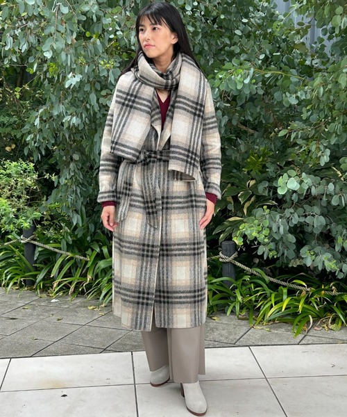 BANANA REPUBLIC FACTORY STORE（バナナリパブリック ファクトリーストア）の「BANANA REPUBLIC FACTORY STORE　　パーフェクトソフト Vネックセーター（ニット/セーター・レディース・キャメル/ブラック/ワイン/ナチュラル・S/M/XS/L）」の12枚目の写真