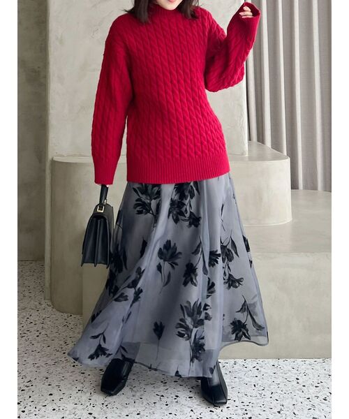 MERCURYDUO（マーキュリーデュオ）の「ミドル丈ボトルネックケーブルニット（ニット/セーター・レディース・レッド/グレー/アイボリー・FREE）」の10枚目の写真