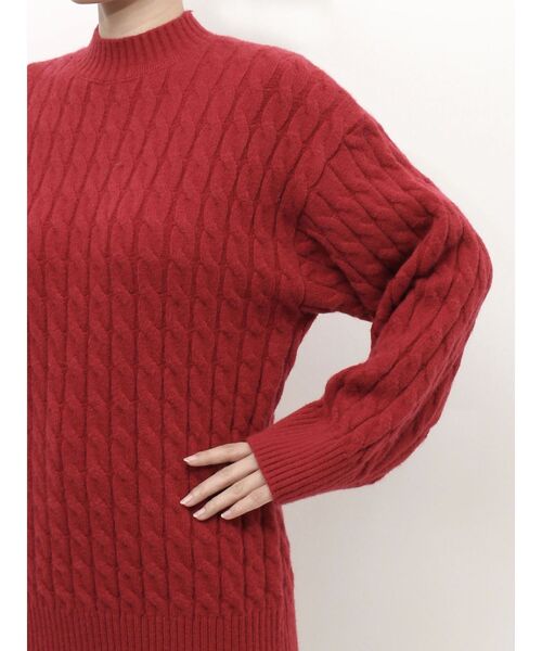 MERCURYDUO（マーキュリーデュオ）の「ミドル丈ボトルネックケーブルニット（ニット/セーター・レディース・レッド/グレー/アイボリー・FREE）」の21枚目の写真