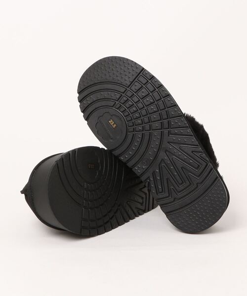 archives（アルシーヴ）の「ムートンバブーシュ（その他シューズ・レディース・ブラック/ベージュ・MEDIUM/LARGE）」の4枚目の写真