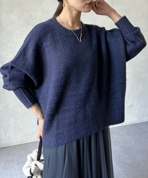 Chez toi(シェトワ)の「ヤクライクショートニットプルオーバー(ニット/セーター・レディース・ライトグレー/ネイビー/ピンク・FREE)」の2枚目の写真