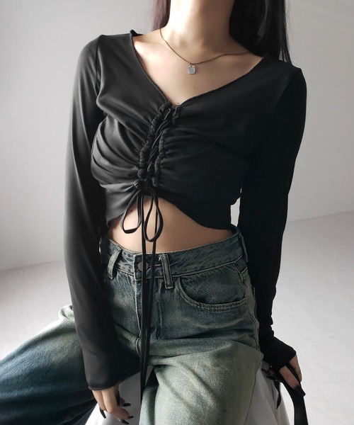 me+em select(ミームセレクト)の「【 2color 】レースアップショートスリムカットソートップス / lace up short slim cut and sew tops(Tシャツ/カットソー・レディース・ブラック/チャコール・FREE)」の17枚目の写真