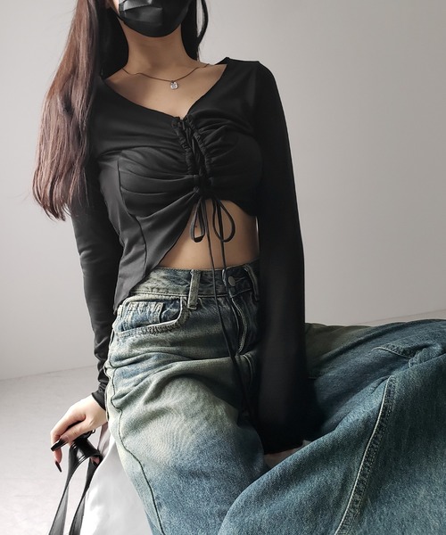 me+em select(ミームセレクト)の「【 2color 】レースアップショートスリムカットソートップス / lace up short slim cut and sew tops(Tシャツ/カットソー・レディース・ブラック/チャコール・FREE)」の19枚目の写真