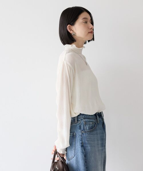 AMERICAN HOLIC(アメリカンホリック)の「マジョリカプリーツハイネックブラウス(シャツ/ブラウス・レディース・ブラック/アイボリー・L/M)」の5枚目の写真