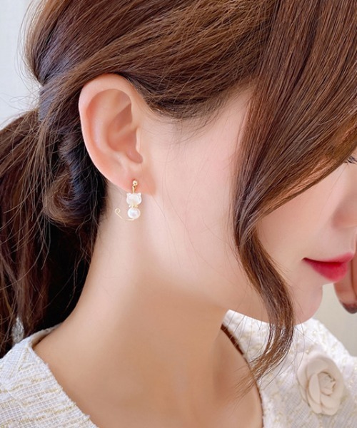 Coo+i(クーイ)の「【選べる ピアス イヤリング】猫・肉球モチーフ淡水パールピアス/イヤリング(ピアス(両耳用)・レディース・ゴールド系1/ゴールド系2・FREE)」の14枚目の写真