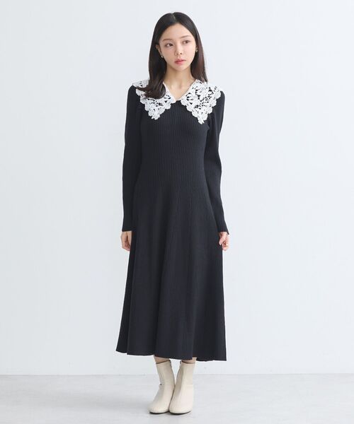 earth music&ecology（アースミュージックアンドエコロジー）の「襟レースニットワンピース（ワンピース・レディース・アイボリー/ブラック/サックスブルー・FREE）」の5枚目の写真