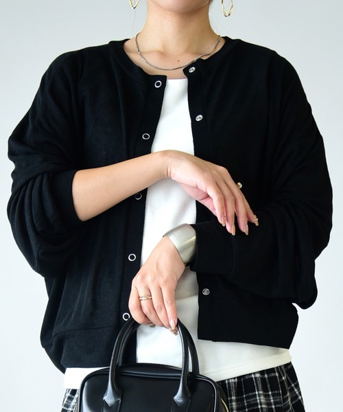 and it_（アンドイット）の「シアー2wayカーディガン（カーディガン/ボレロ・レディース・レッド/ブラック/チャコール・M）」の11枚目の写真