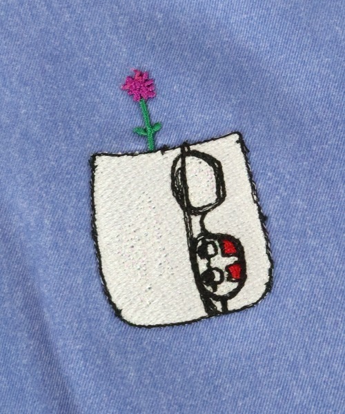 STUDIO PICONE(スタジオピッコーネ)の「ツイル刺繍ブラウス(シャツ/ブラウス・レディース・キャメル/ブルー/ネイビー/ホワイト・L/M/LL)」の12枚目の写真