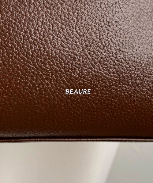 fredy emue（フレディエミュ）の「【BEAURE/ヴュレ】ソフトレザーボックスボストンバック（ボストンバッグ・レディース・ブラウン/ブラック・FREE）」の12枚目の写真