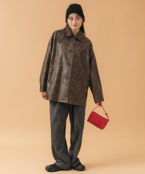 HEILIS(ヘイリス)の「《hideka original》3WAYヴィンテージライクフェイクレザージャケット / ブラック ブラウン ビンテージ カバーオール ライダースジャケット エコレザー ファー ボア スタンドカラー ステンカラー ユニセックス オーバーサイズ オーバーコート アウター ミドル丈 無地 秋服 冬服 アウター ブルゾン(ライダースジャケット・レディース・ブラウン/ブラック・FREE)」の21枚目の写真