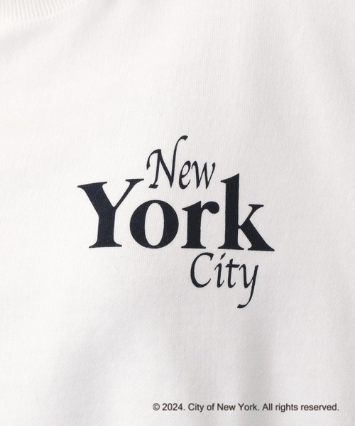 A part by（アパートバイ）の「【別注】NYCロゴスウェットプルオーバー（スウェット・レディース・オフホワイト/ブラック・FREE）」の17枚目の写真