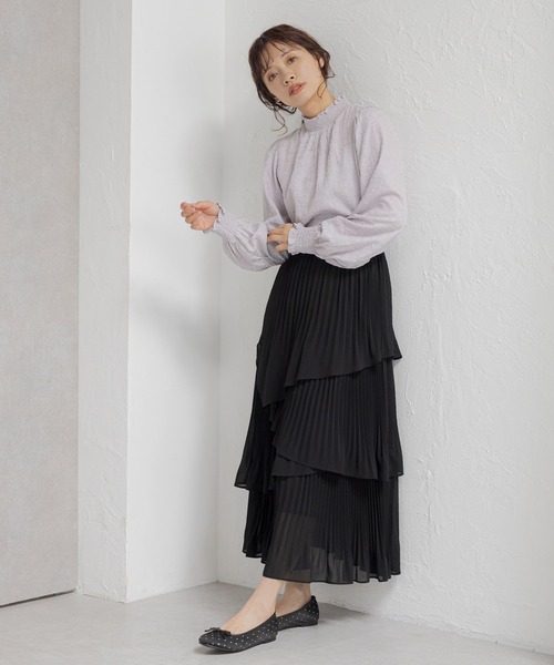 mysty woman（ミスティウーマン）の「ハイネックシャーリングブラウス2  292375（シャツ/ブラウス・レディース・ブラック/アイボリー/グレー・FREE）」の7枚目の写真