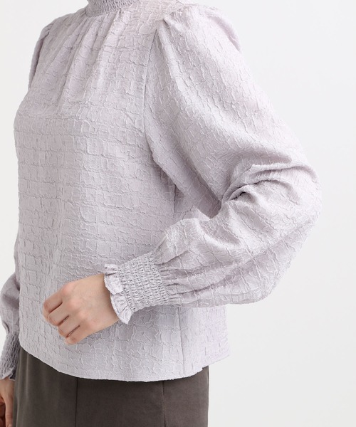 mysty woman（ミスティウーマン）の「ハイネックシャーリングブラウス2  292375（シャツ/ブラウス・レディース・ブラック/アイボリー/グレー・FREE）」の15枚目の写真
