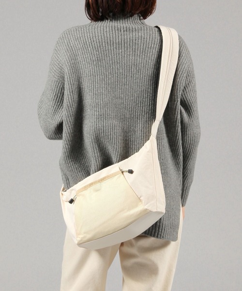 studio CLIP（スタディオクリップ）の「メッシュポケットからだよろこぶショルダー（ショルダーバッグ・レディース・アイボリー/ライトグリーン/ブラック・FREE）」の20枚目の写真