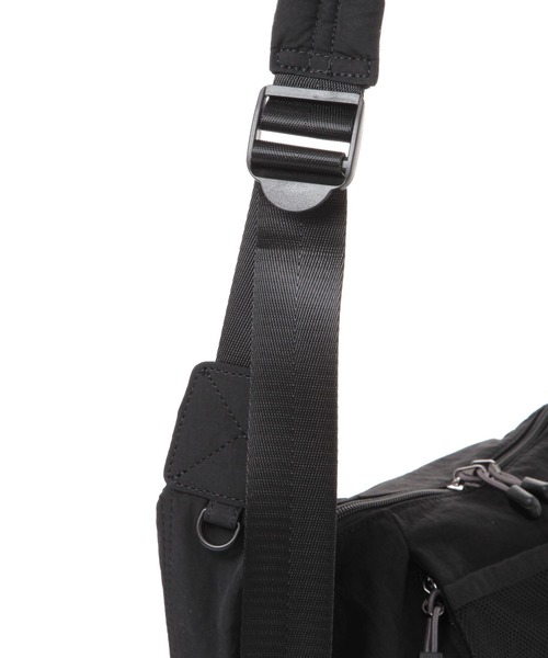 studio CLIP（スタディオクリップ）の「メッシュポケットからだよろこぶショルダー（ショルダーバッグ・レディース・アイボリー/ライトグリーン/ブラック・FREE）」の16枚目の写真