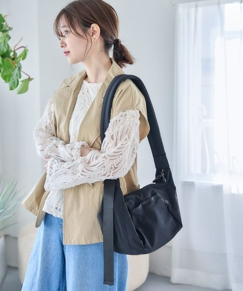 studio CLIP（スタディオクリップ）の「メッシュポケットからだよろこぶショルダー（ショルダーバッグ・レディース・アイボリー/ライトグリーン/ブラック・FREE）」の21枚目の写真