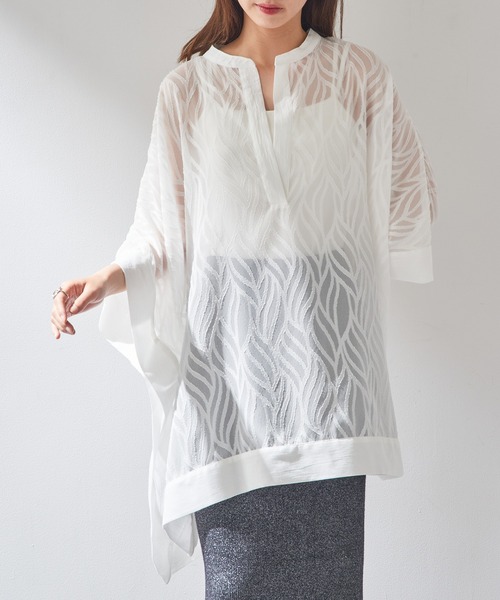 MAISON BREEZE（メゾンブリーズ）の「【MAISON BREEZE】シアージャガードスクエアポンチョ trc（その他トップス・レディース・ブラック/ホワイト・FREE）」の3枚目の写真