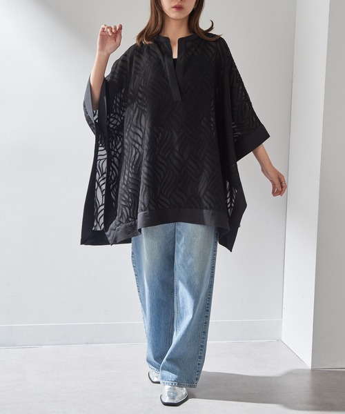 MAISON BREEZE（メゾンブリーズ）の「【MAISON BREEZE】シアージャガードスクエアポンチョ trc（その他トップス・レディース・ブラック/ホワイト・FREE）」の13枚目の写真