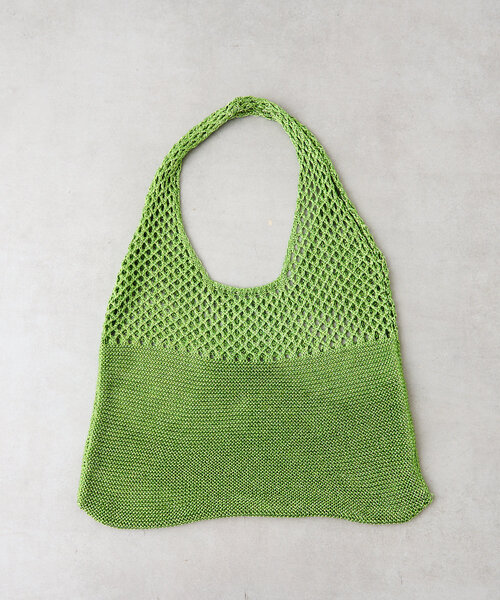 Jena espace merveilleux（ジェナ　エスパスメルヴェイユ）の「メタリックホーボーバッグ（トートバッグ・レディース・シルバー/オフホワイト/グリーン・FREE）」の2枚目の写真