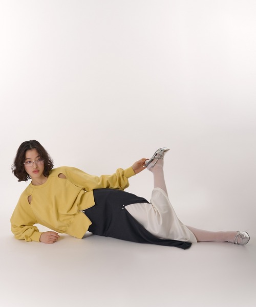 MUHET(ミュエータ)の「zip slit sweatshirt / ジップスリットスウェット(スウェット・レディース・杢グレー/レッド/イエロー・FREE)」の19枚目の写真