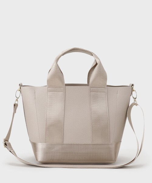 OPAQUE.CLIP（オペークドットクリップ）の「【2WAY】シュリンク合皮コンビミドルショルダーバッグ（ショルダーバッグ・レディース・オフホワイト/ブラック/ベージュ・00）」の15枚目の写真