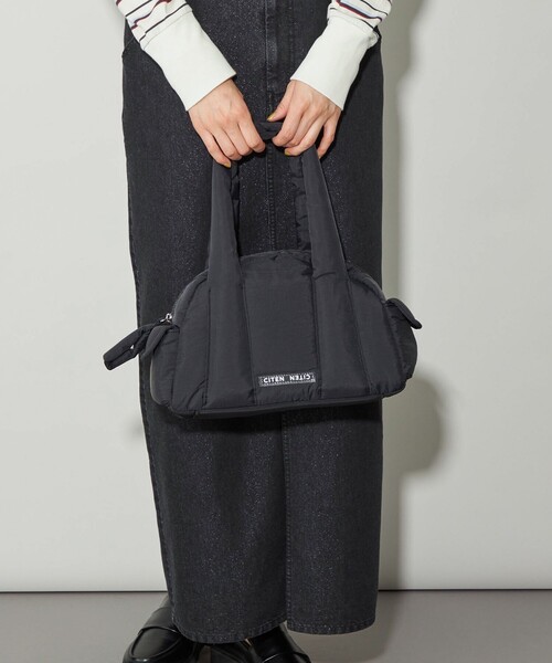 CITEN(シテン)の「<CITEN>パフダブルポケットボストン(ボストンバッグ・レディース・ブラック・FREE)」の2枚目の写真