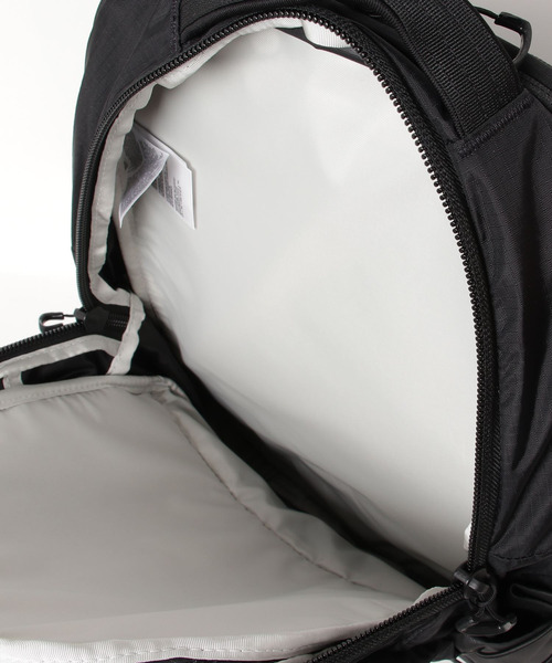 THE NORTH FACE(ザノースフェイス)の「●THE NORTH FACE●ノースフェイス BOREALIS ボレアリス バックパック リュック NF0A52SE(バックパック/リュック・メンズ・ブラック・FREE)」の7枚目の写真