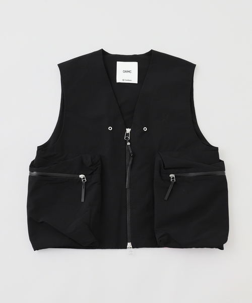 OAMC(オーエーエムシー)の「OAMC*Goldwin (オーエーエムシー×ゴールドウィン) vest GL15705MC(その他アウター・メンズ・ブラック・4/3)」の1枚目の写真