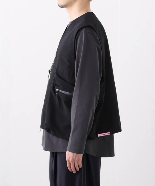 OAMC(オーエーエムシー)の「OAMC*Goldwin (オーエーエムシー×ゴールドウィン) vest GL15705MC(その他アウター・メンズ・ブラック・4/3)」の5枚目の写真