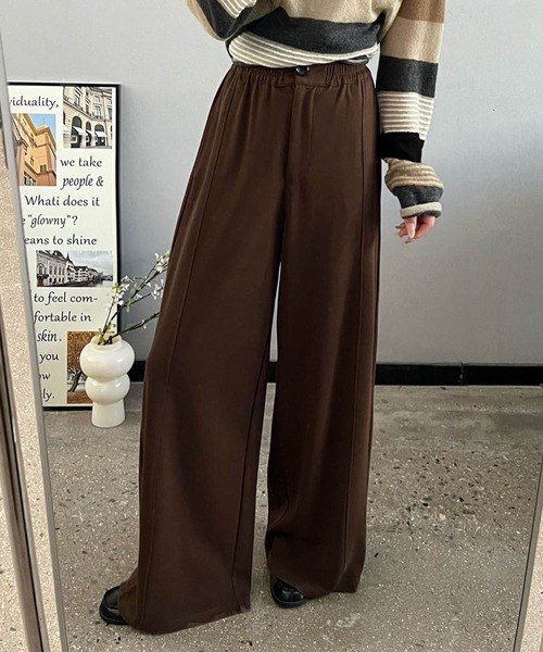 DECADE CLASSIC(ディケイド クラシック)の「【DECADE CLASSIC】きれいめワイドパンツ(チノパンツ・レディース・チョコ/ライトベージュ/ベージュ・MEDIUM/LARGE)」の2枚目の写真