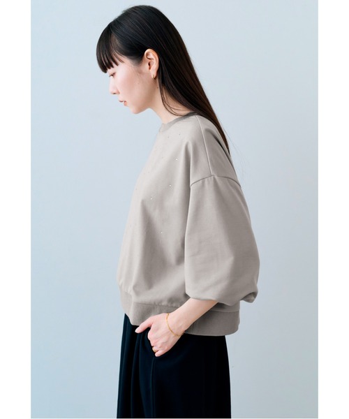 IEDIT(イディット)の「IEDIT ゆるっと着映えてトレンド見え ミニ裏毛ラインストーントップス(Tシャツ/カットソー・レディース・ネイビー/グレー・L/M/3L/LL/S)」の6枚目の写真