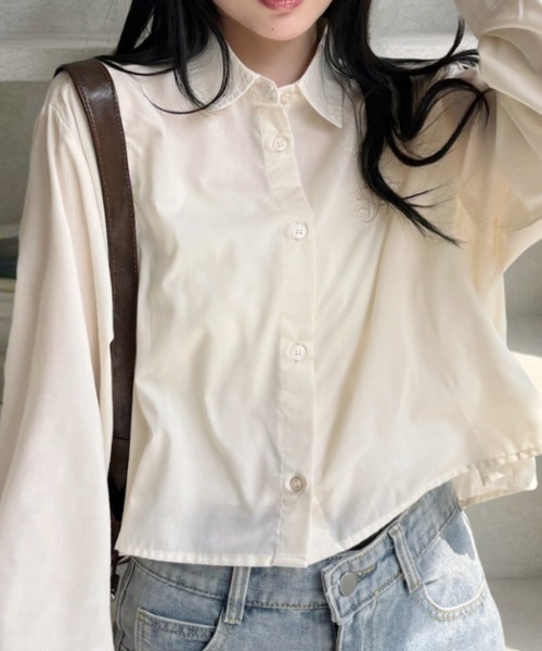 TREOVER(トレオーバー)の「刺繍入り ショート丈シャツ(シャツ/ブラウス・レディース・アイボリー・MEDIUM/LARGE)」の5枚目の写真