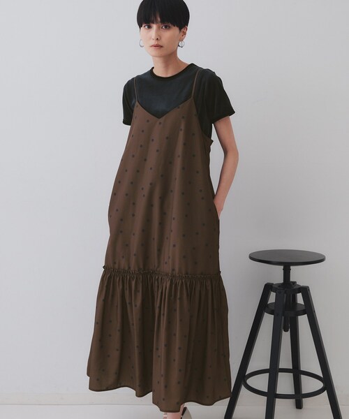 OPAQUE.CLIP（オペークドットクリップ）の「ドットプリントキャミワンピース【洗濯機洗い可】（ワンピース・レディース・ブラック系/ダークブラウン系/ダークブラウン系8・00）」の3枚目の写真