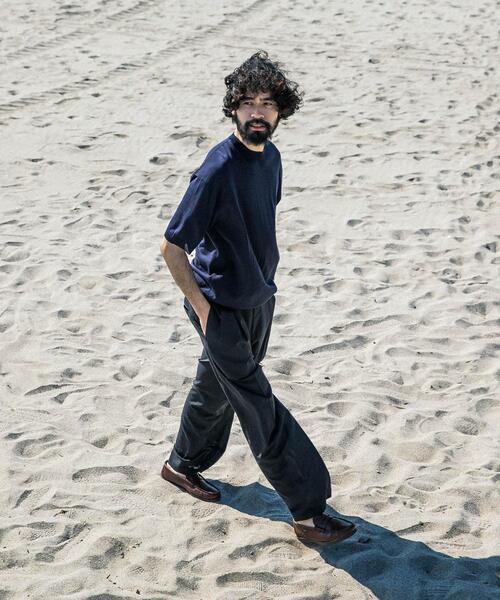 URBAN RESEARCH(アーバンリサーチ)の「new basic WOOL SILK KNIT T-SHIRTS(ニット/セーター・メンズ・ブラック/ネイビー・MEDIUM/LARGE)」の7枚目の写真