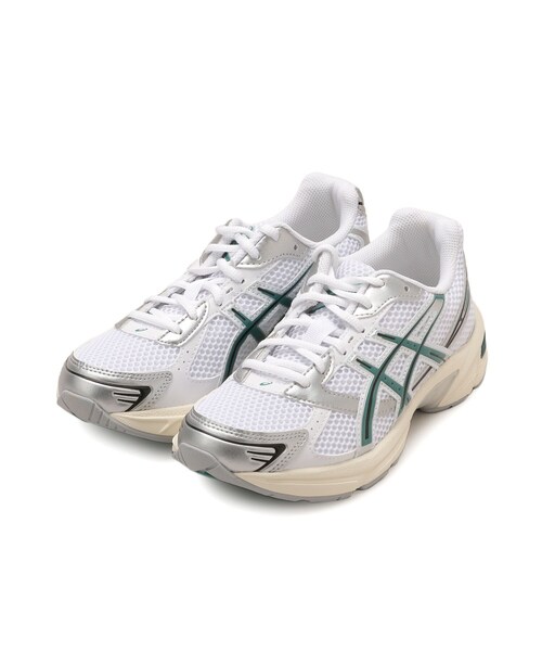 平和屋着物○上質な色無地 紗綾 万雄彩 特殊紋意匠 さんご色 反端付き