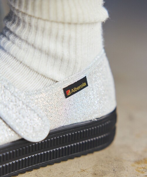 FREAK'S STORE（フリークスストア）の「Alberola × FREAK'S STORE/アルベローラ 別注 メリージェーン フラットシューズ ラメ（スニーカー・レディース・シルバー・38/36/37）」の6枚目の写真