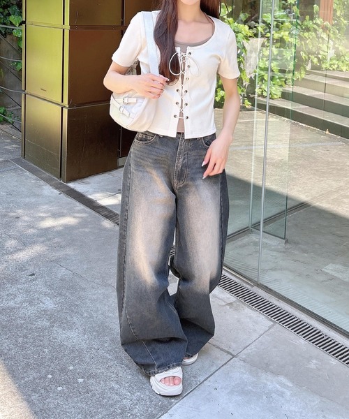 INGNI（イング）の「キャミレイヤード風リブレースアップトップス（Tシャツ/カットソー・レディース・アイボリー系4/ブラウン系3/ブラック×グレー/ブラック系その他/アイボリー系/ブラウン系4・M）」の19枚目の写真