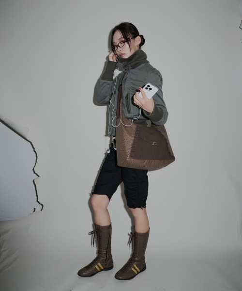 DTYYPE(ドタイプ)の「サイドラインスニーカーブーツ(ブーツ・レディース・ブラウン/ブラック・X-LARGE/LARGE/MEDIUM/SMALL)」の15枚目の写真