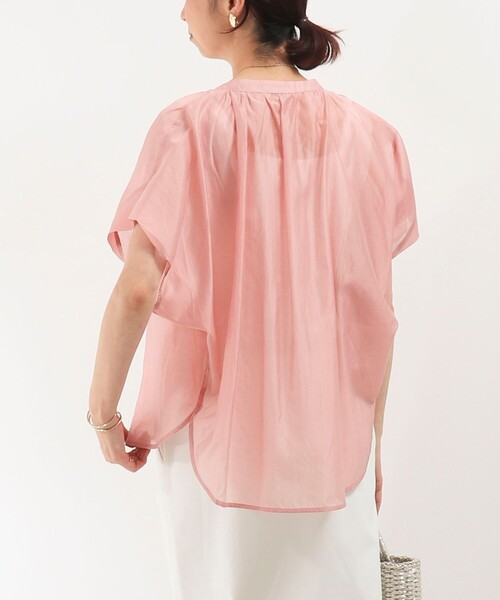 MICO COULIER（ミコクリエ）の「オーガンジースタンドカラーブラウス（シャツ/ブラウス・レディース・グレイッシュベージュ/ベビーピンク/ライトブルー/イエロー・38）」の10枚目の写真