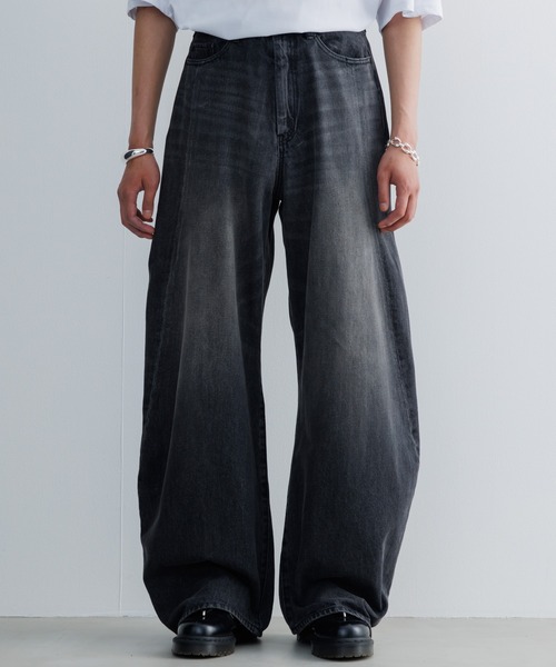 SINSS（シンス）の「Baggy silhouette curve denim / バギー
